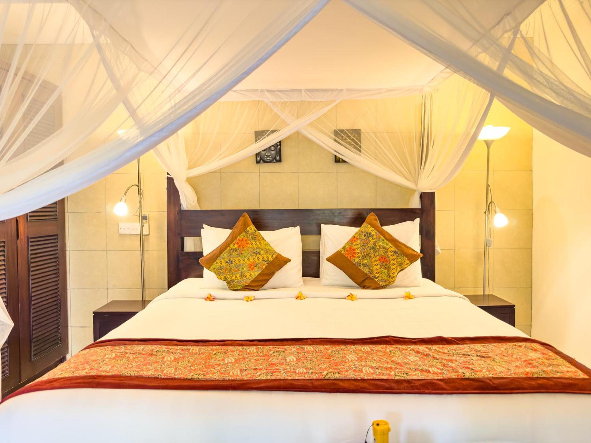 Villa Bugis Seminyak Номер фото