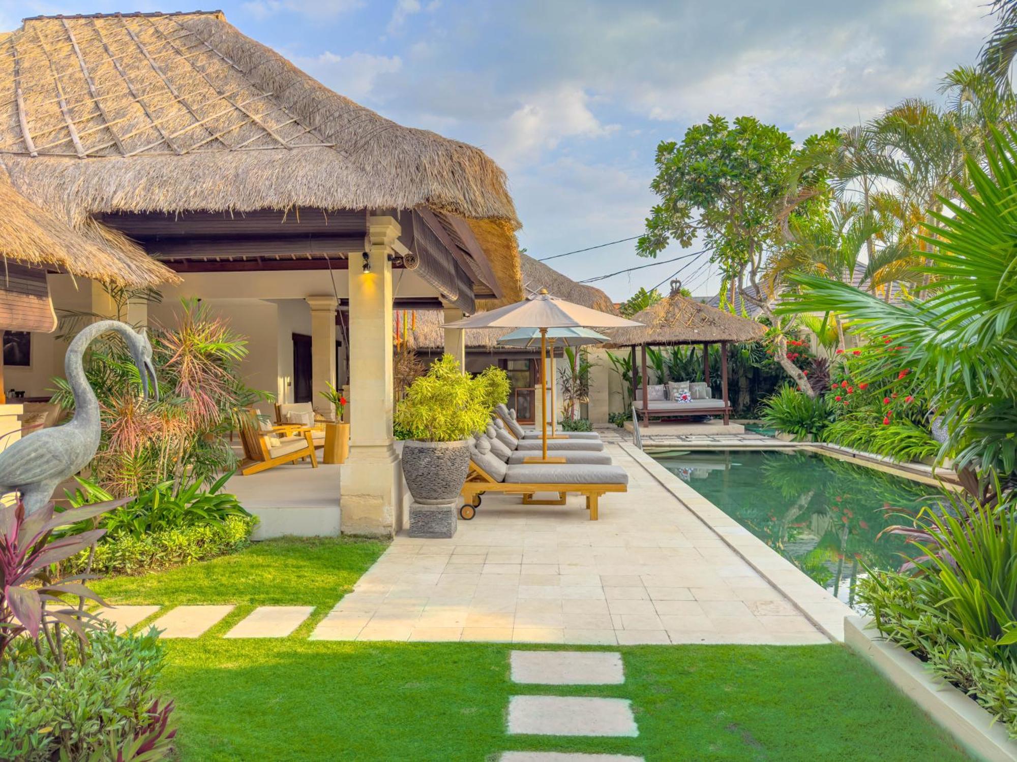 Villa Bugis Seminyak Номер фото
