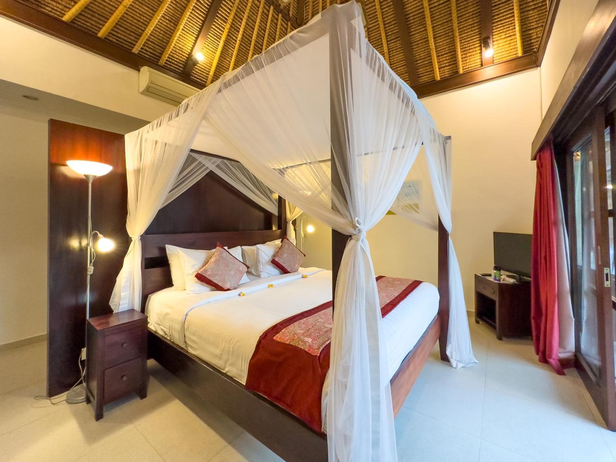 Villa Bugis Seminyak Номер фото