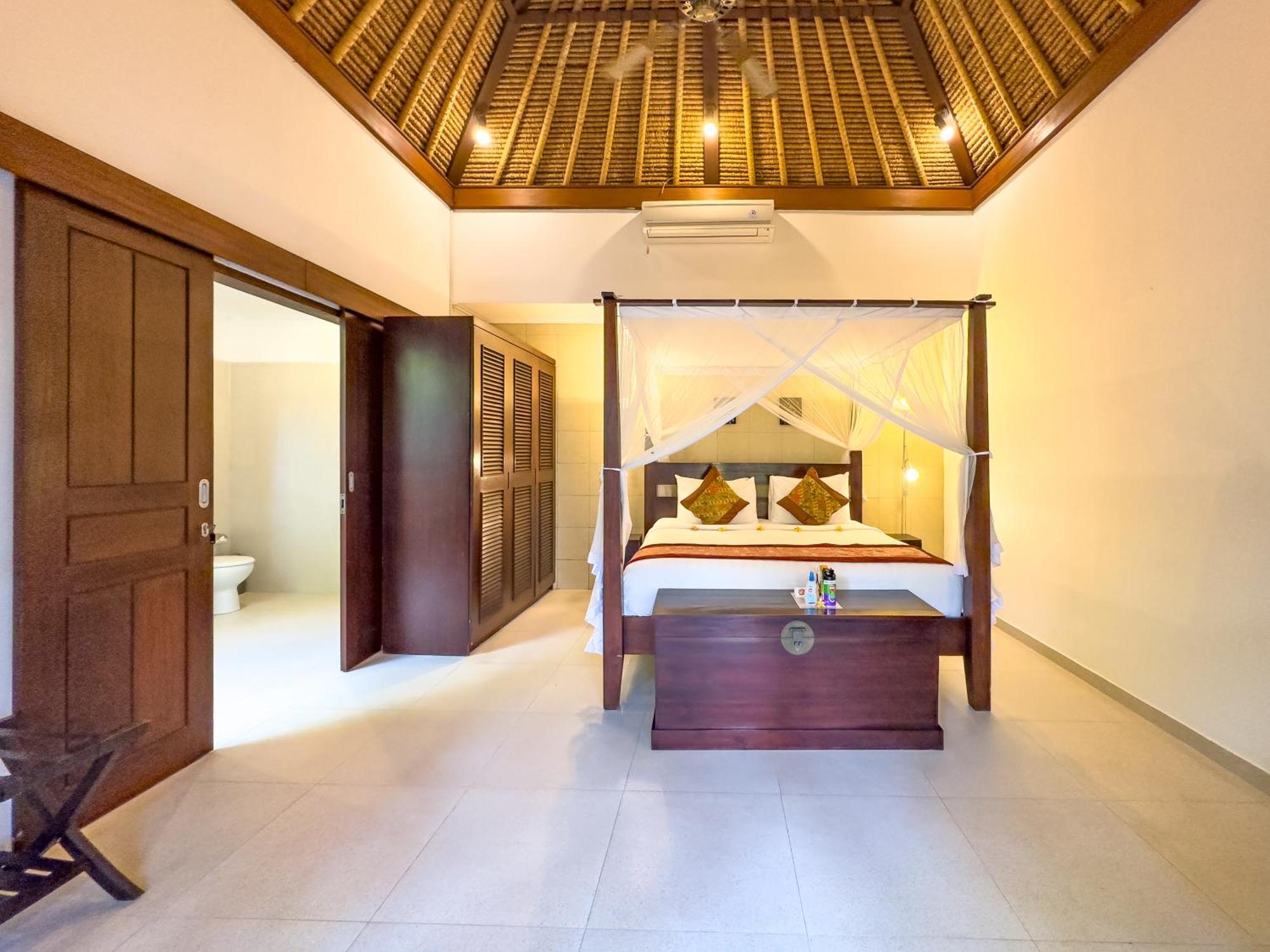 Villa Bugis Seminyak Номер фото